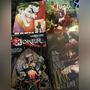 Graphic novel bundle